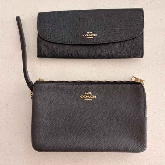 Coach Handbags - COACH Midnight Blue Leather Wristlet and Wallet Set